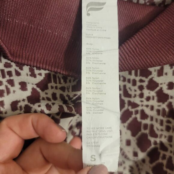 Fabletics Abstract Cropped Leggings Sz S - Picture 4 of 4